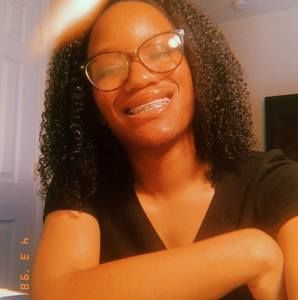 Meet your Posher, Carley